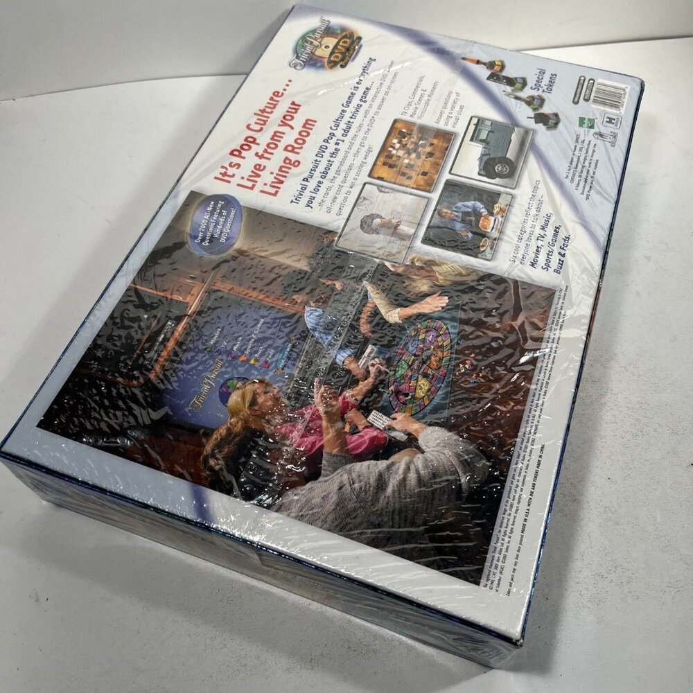 Trivial Pursuit Pop Culture Edition (DVD Board Game+ Interactive Q & A) NEW - Picture 4 of 4